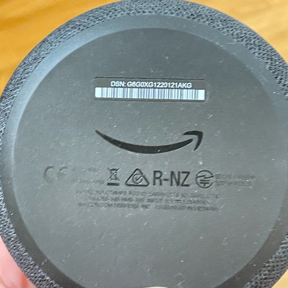 Amozon Alexa - Picture 3 of 4